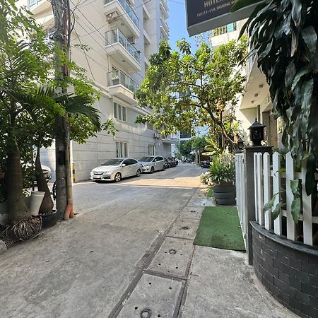 Emerald Apartments Ho Chi Minh City Exterior photo