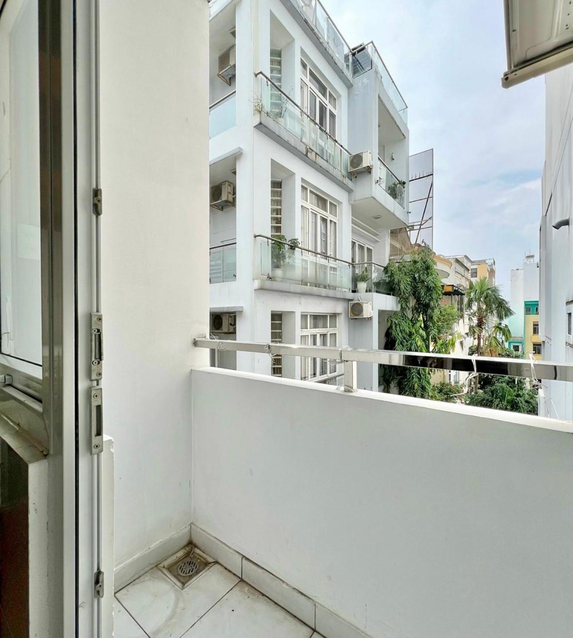 Emerald Apartments Ho Chi Minh City Exterior photo